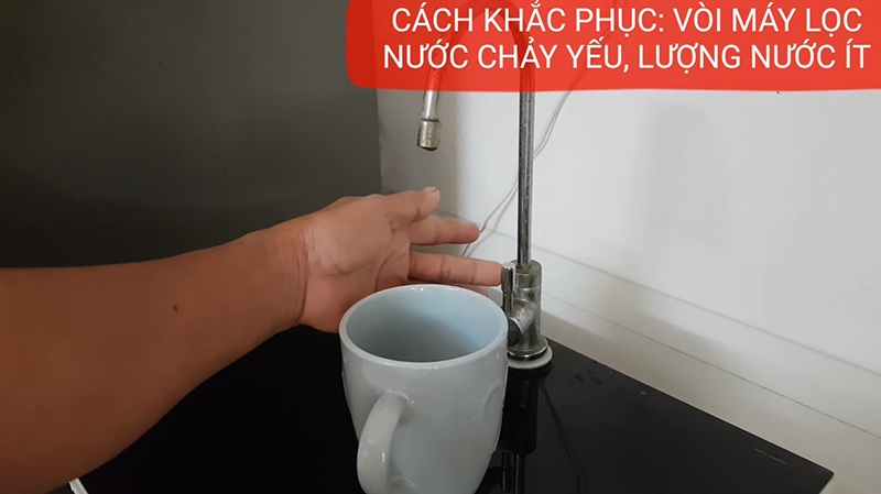 Máy lọc nước chảy yếu